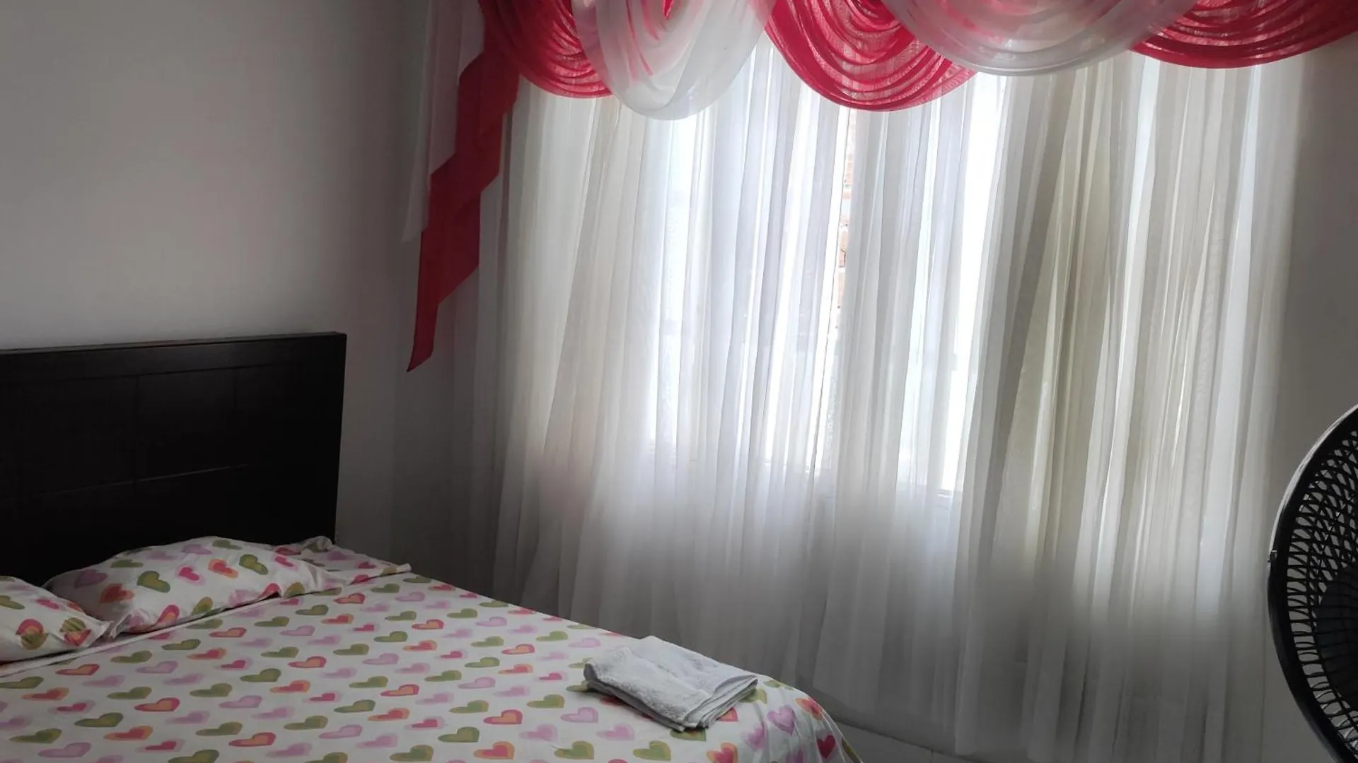 Vivienda Turistica Benicalap! Lejlighed Cali Colombia